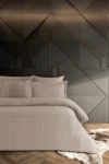 pierre-cardin-cizgili-saten-nevresim-takimi-cift-kisilik-voyage-bej-369.webp